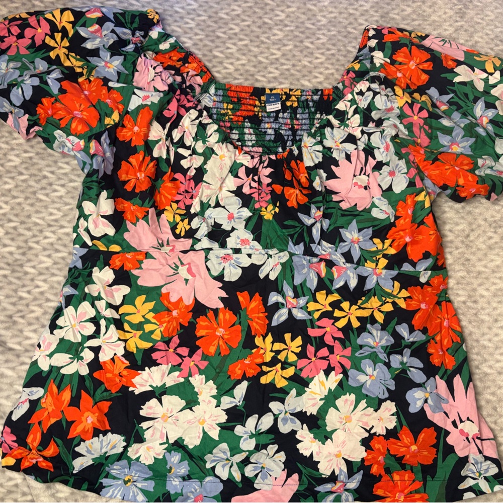 Women’s Size XL Tall Old Navy Multicolor Floral Top